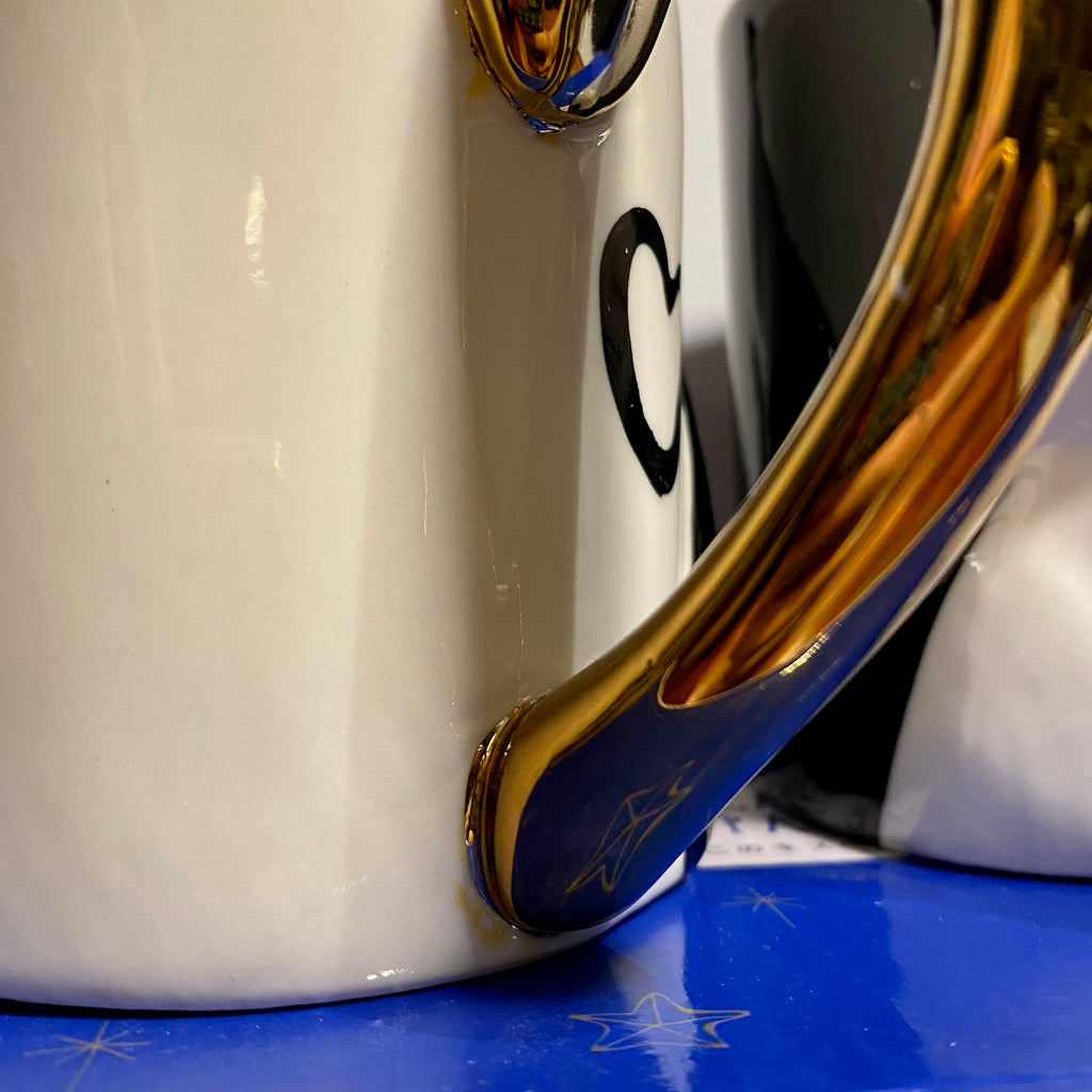 Black and White Kissing Cat Mugs Sample Sale X